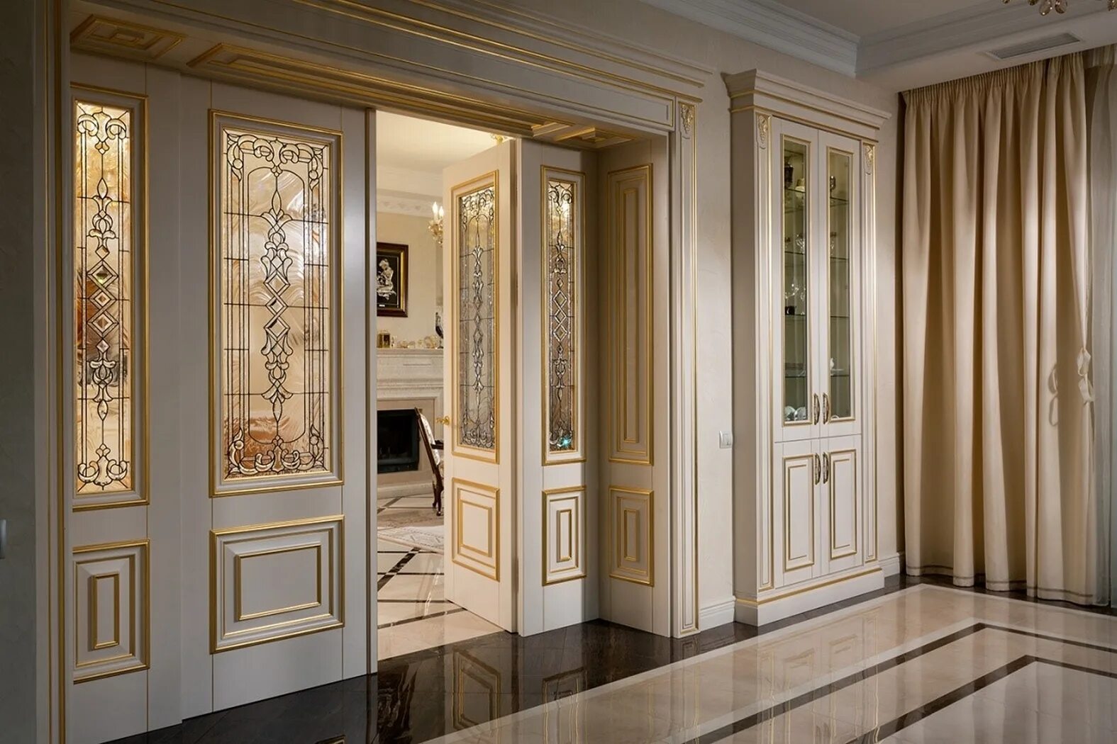 Высокие двери в доме. Высокие двери в доме. Высокие двери в доме. Высокие двери в потолок. Двери sofia classic.