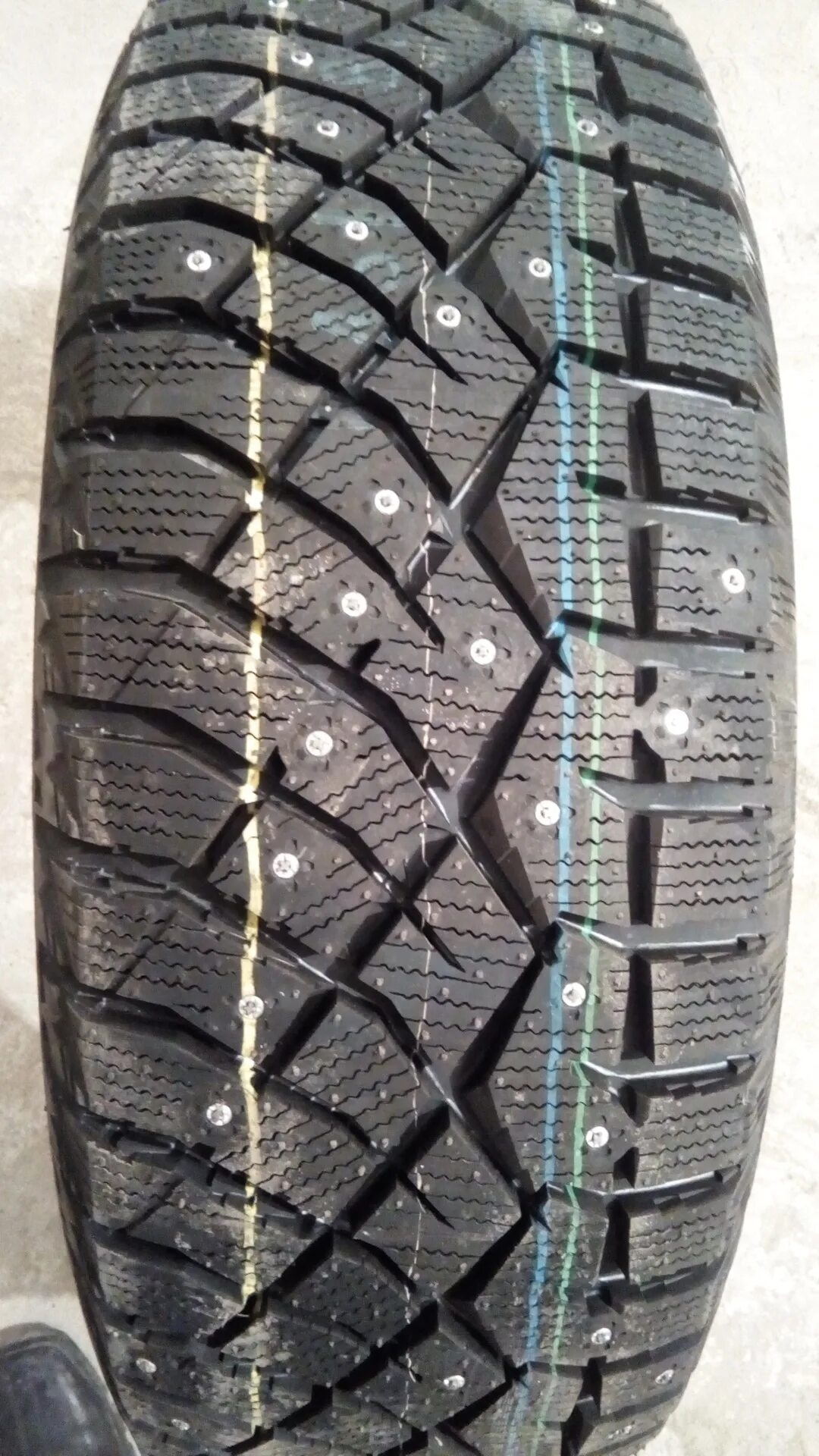 Зимний спайк. Шина Nitto r14 175/70 84t NTSPK. Nitto NT SPK. Nitto NT SPK 175/65 r14 82t. Nitto 265/45/21 108t NT SPK XL.