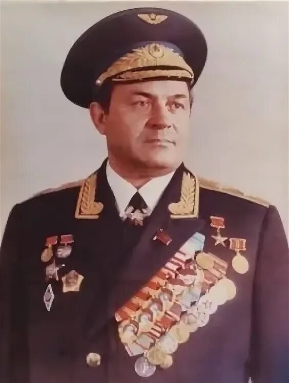 Фото личного пилота Брежнева Бугаев.