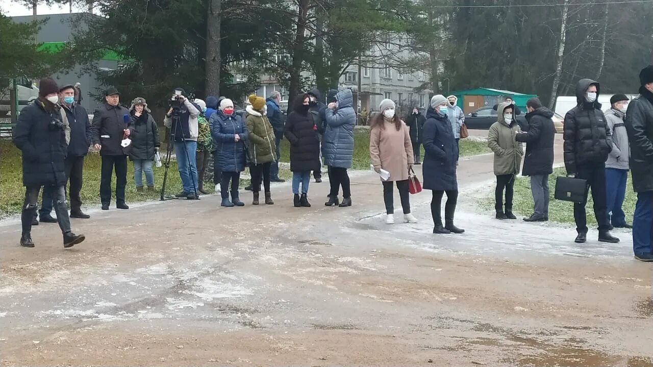 Подслушано в игоревской. Подслушано в игоревской смоленской холм жирковском районе. Подслушано в игоревской смоленской холм жирковском районе. Станция игоревская холм-жирковского. Игоревская смоленская область завод дсп.
