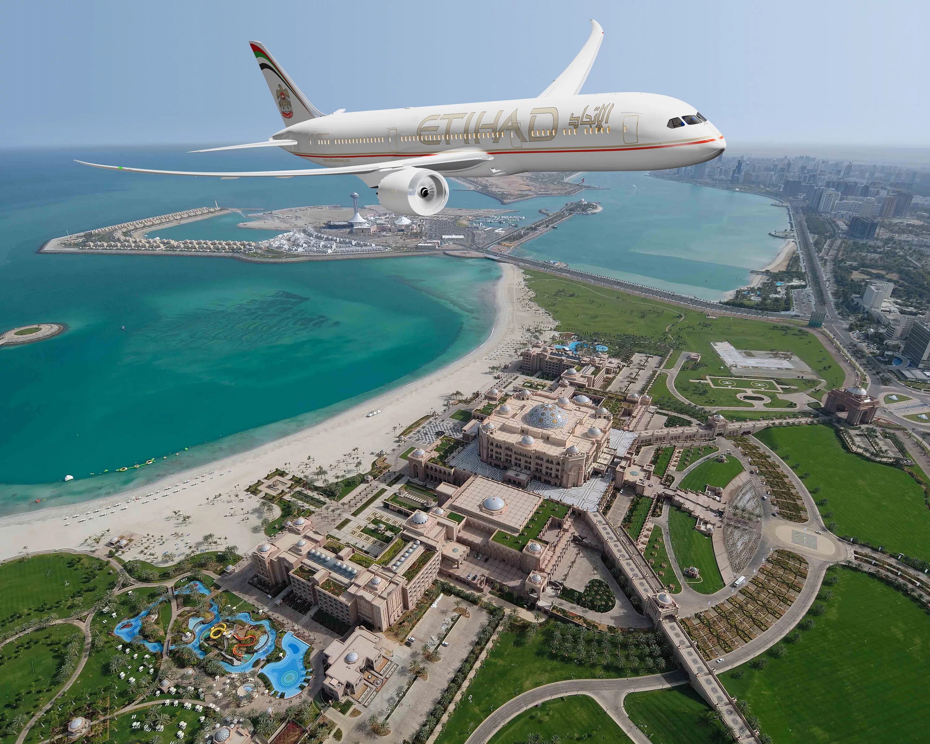 Самолет москва дубай. Дубай сколько с самолетом. Emirates москва дубай. Аэропорт эмирейтс. Самолет над эмиратами.