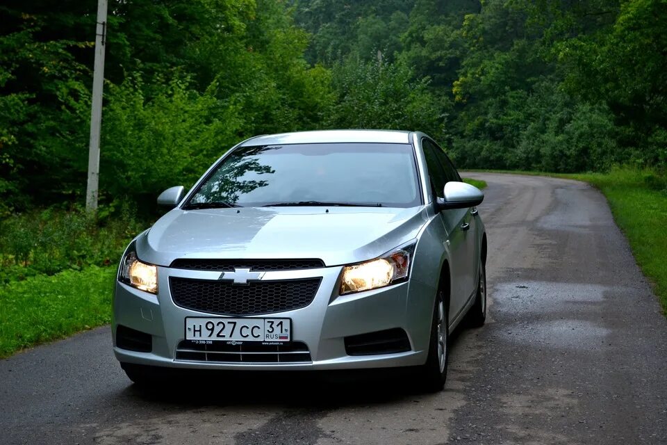 Chevrolet Cruze. Шевроле Круз серебристый. Шевроле Круз серебро. Шевроле Круз седан 2013. Купить шевроле круз московской области