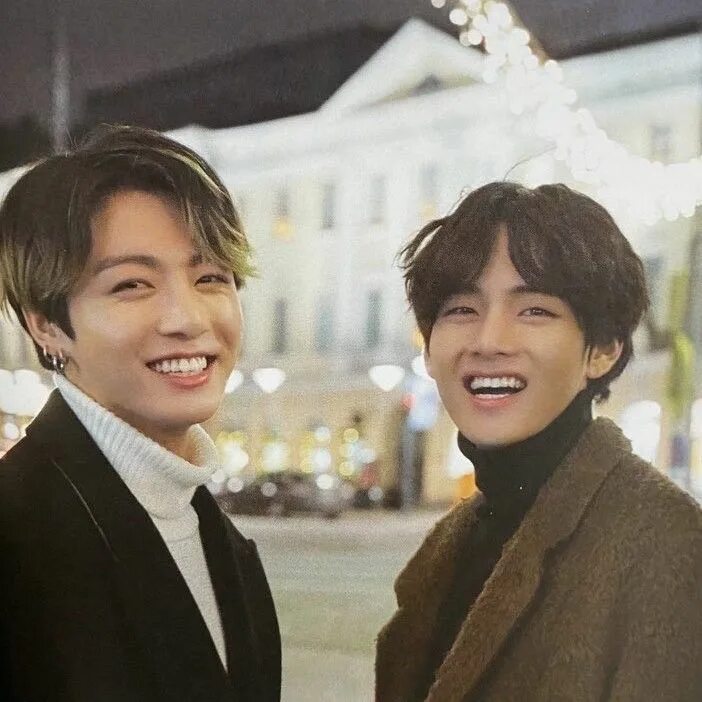 BTS taekook. Вигуки БТС Грэмми 2020. BTS taekook 2020. Чонгук и Тэхен. Тэхен и чонгук друзья