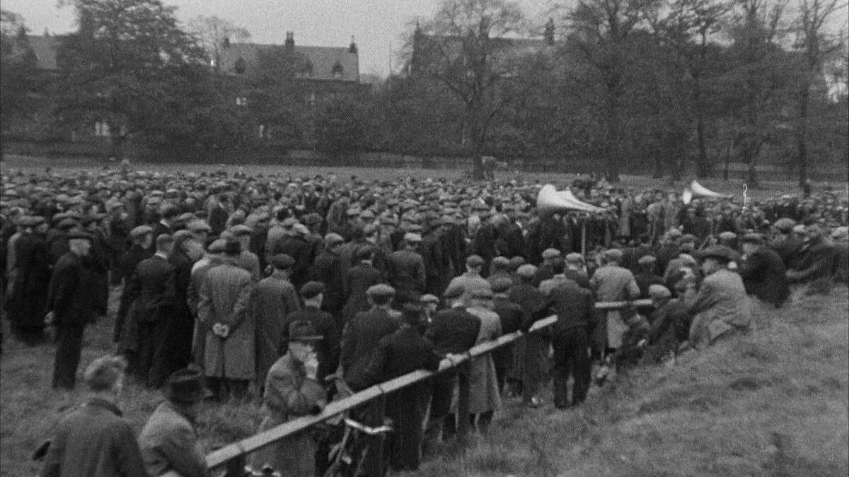 11 февраля 1945. Нюрнбергский процесс над военными преступниками. 11 апреля 1945 восстание узников бухенвальда. Нюрнбергский процесс 20 ноября 1945г 1 октября 1946г. Конференция 4 февраля 1945 ялтинская крымская конференция.
