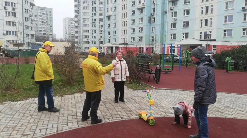 Сайт южное медведково. Депутат района Южное Медведково. Жилищник Южное Медведково. Управа района Южное Медведково.