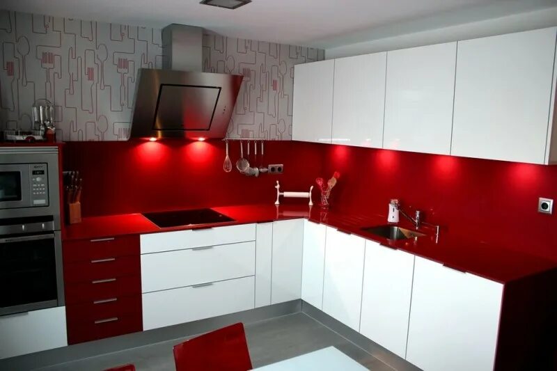 Cuisine IKEA : meubles 2023, îlots, crédences... et les prix Cuisine rouge, Cuis