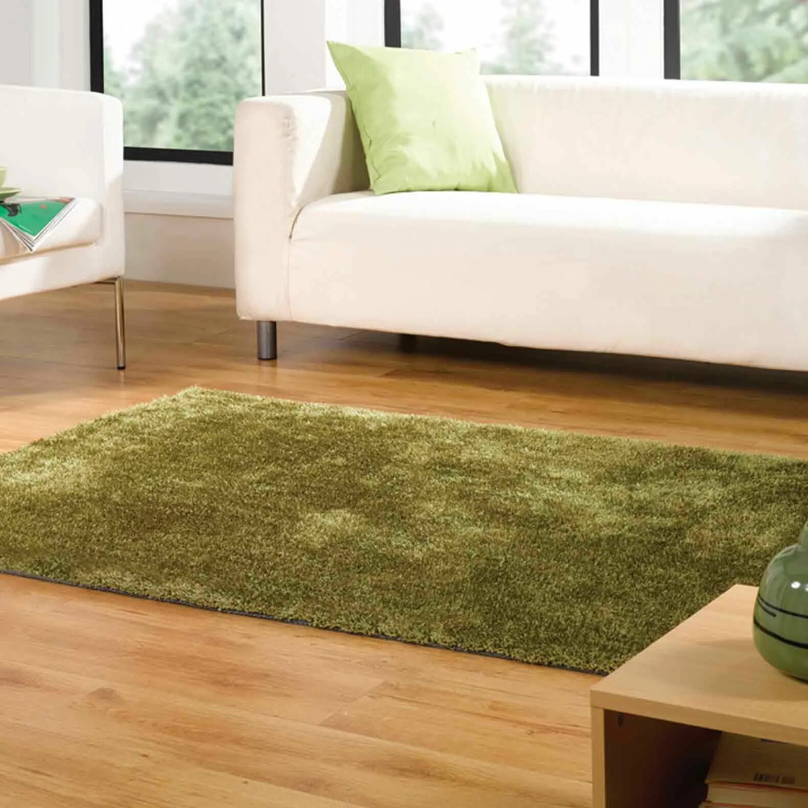 Зеленый ковер в интерьере Bellagio Rugs in Lime Free UK Delivery Lime green rug, Green rug, Modern rugs