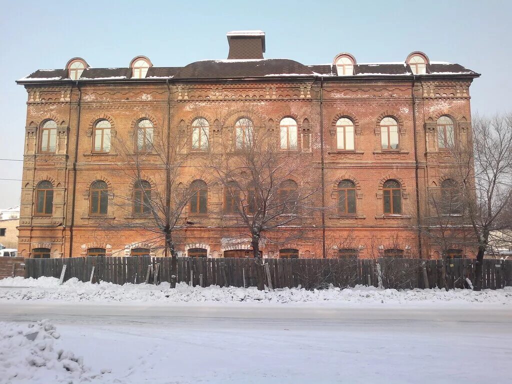 уссурийское суворовское военное училище. никольск-уссурийского реального училища. училище уссурийск. пионерская 92 уссурийск колледж.