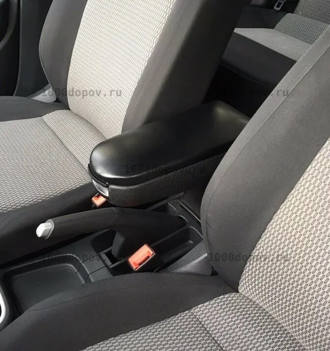Подлокотник фольксваген поло седан 2013. Подлокотник vw polo sedan 2011. Подлокотник vw polo. Оригинальные подлокотники поло. Подлокотник volkswagen polo sedan.