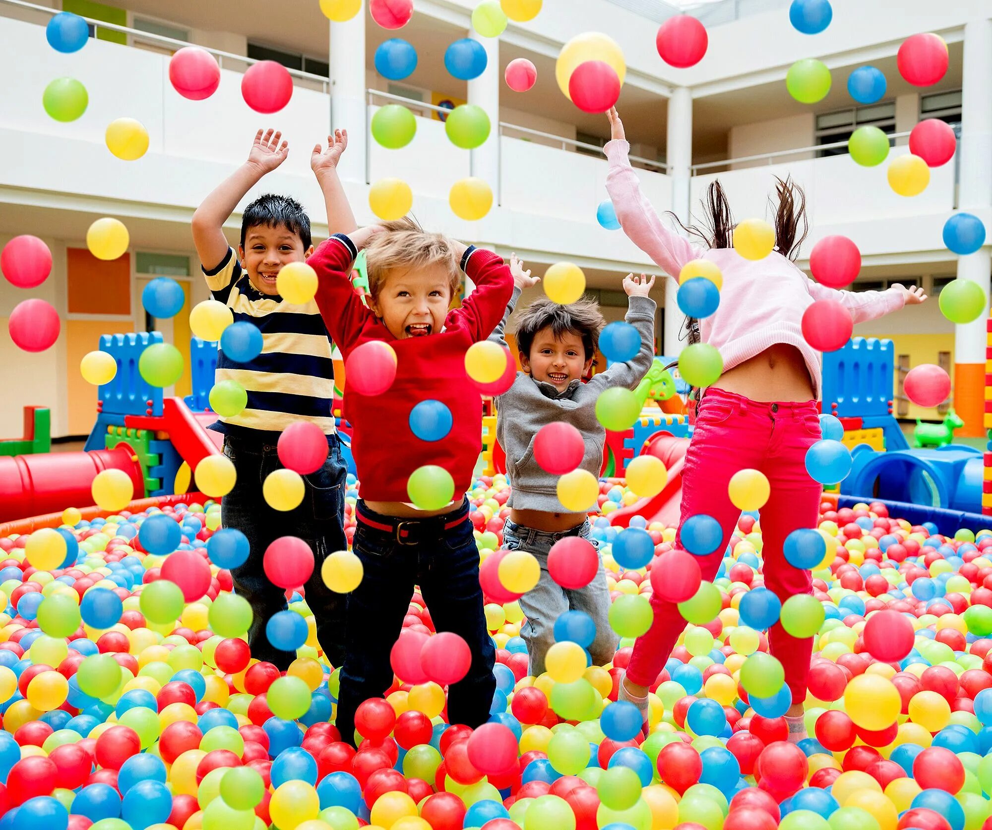 Бассейн с шариками для детей. Фотозона сухой бассейн. Непоседа с шариками для детей. Непоседы с шариками.