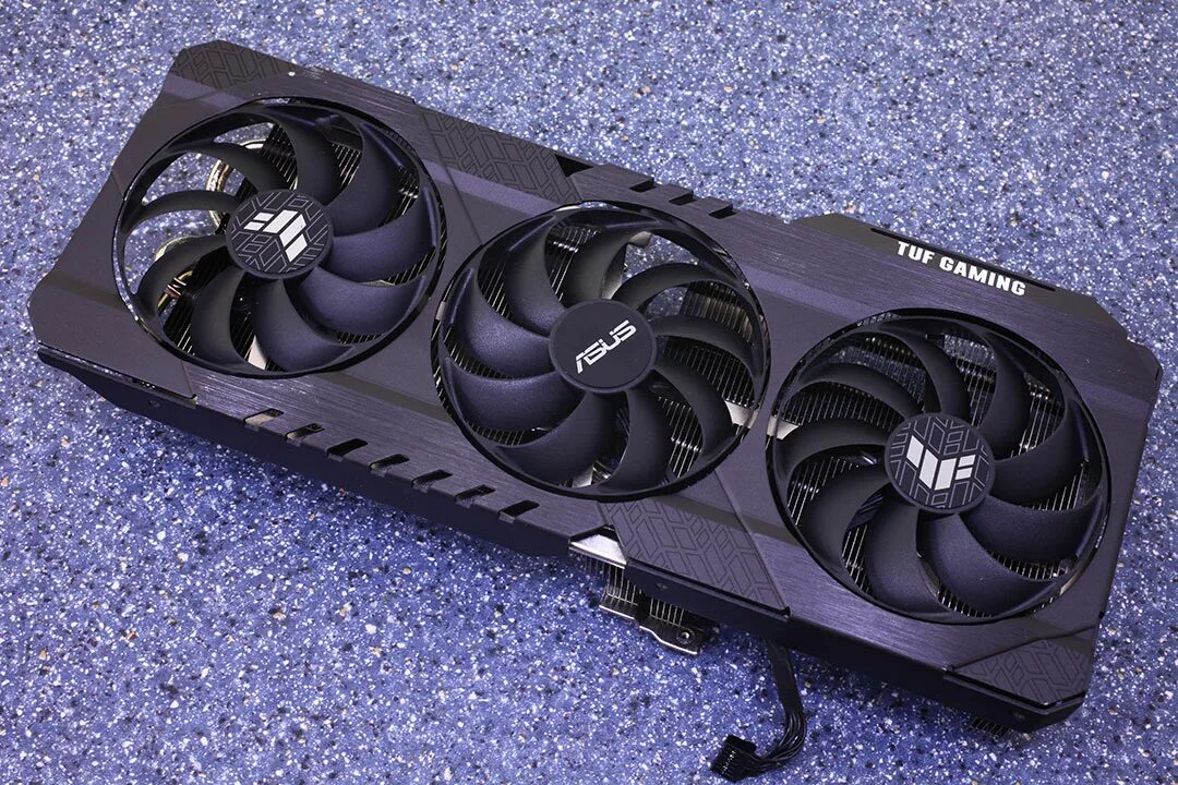 Asus 3080 купить. Асус RTX 3080. RTX 3080 ASUS TUF. Видеокарта ASUS RTX 3070. RTX 3070 TUF.