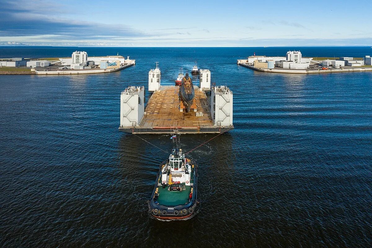 К-3 подводная лодка в Кронштадте. Морской порт Кронштадт. Атомная подлодка Кронштадт. Подводная лодка к-3 Ленинский комсомол.