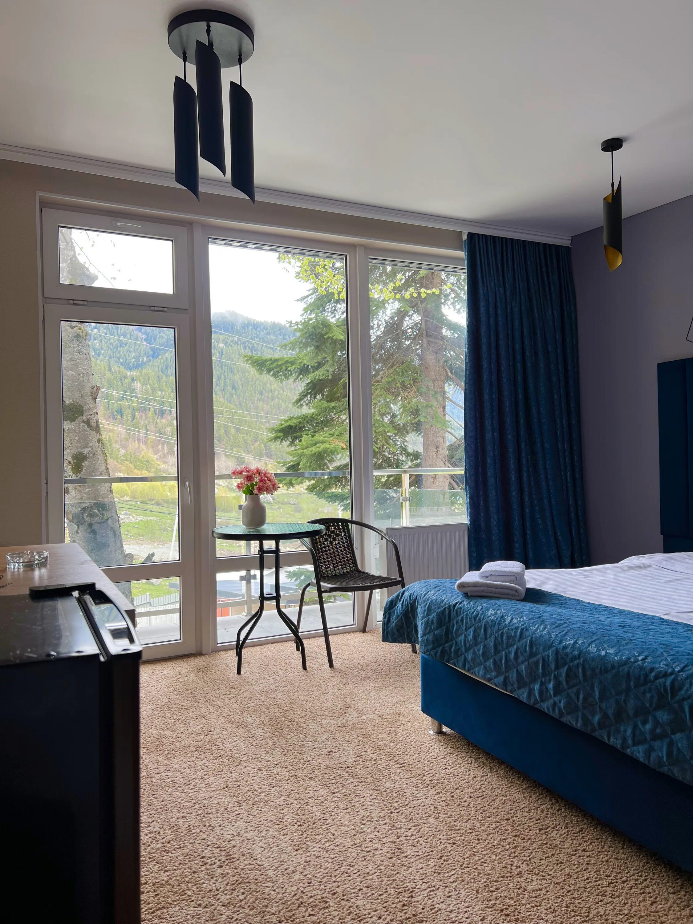 золотой ягненок село архыз. золотой ягненок село архыз. золотой ягненок село архыз. золотой ягненок. гостиница флора архыз.