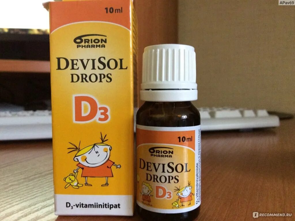 Drops d3. Капли витамин д3 для новорожденных. Аквадетрим витамин д3 в каплях для новорожденных. Девисол д3 дозировка. Витамин д для грудничков.