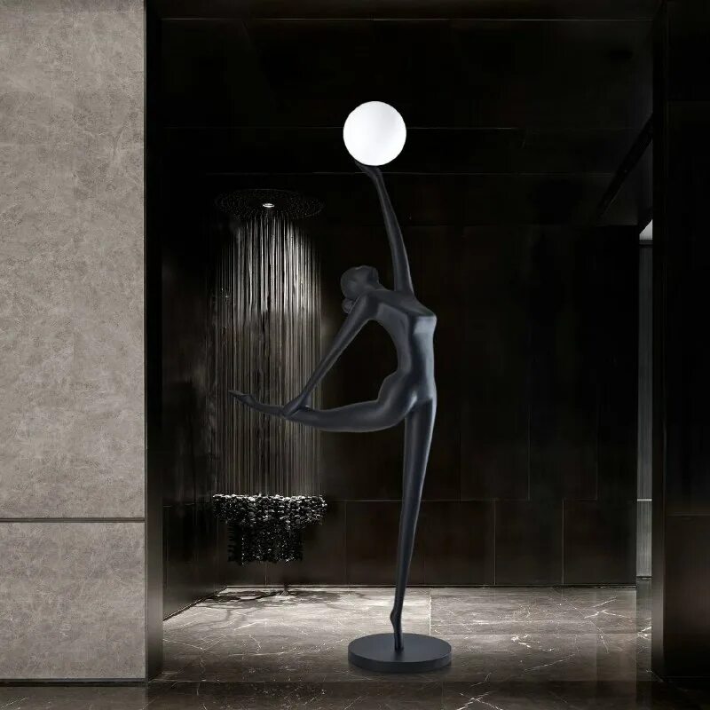 торшер девушка. торшер женщина. торшер манекен женщина. торшер из манекена. торшер девушка.