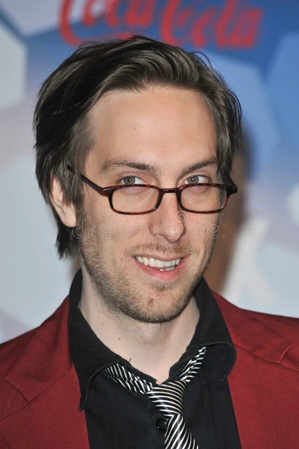 Дэниэд хэгман шарп. Тимм пелтнер актёр. Галерея шарп фото. Юдн шарп. Юлиан шарп.