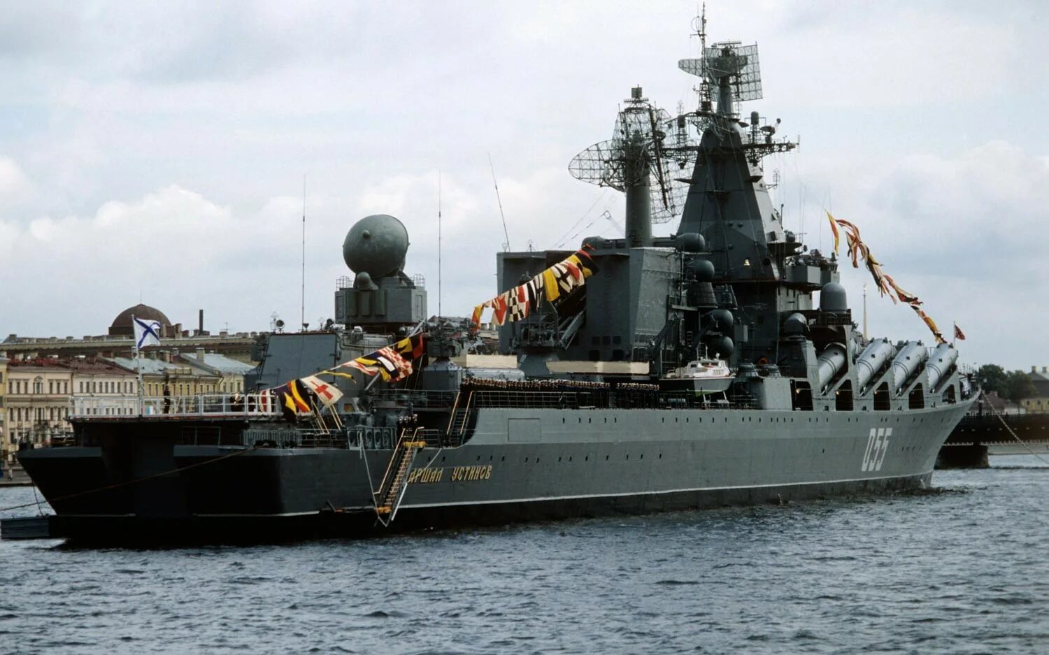 Крейсер маршал. Адмирал устинов ракетный крейсер. маршал устинов ракетный крейсер. крейсер вмф россии «маршал устинов». ркр &quot;маршал устинов&quot; проекта 1164 «атлант».