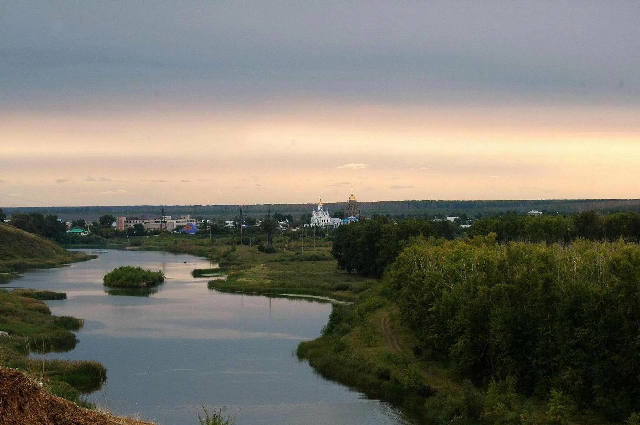 Сколько лет реке ишим. Петропавловск казахстан река ишим. река ишим город петропавловск. река ишим в казахстане. река ишим в городе ишиме.