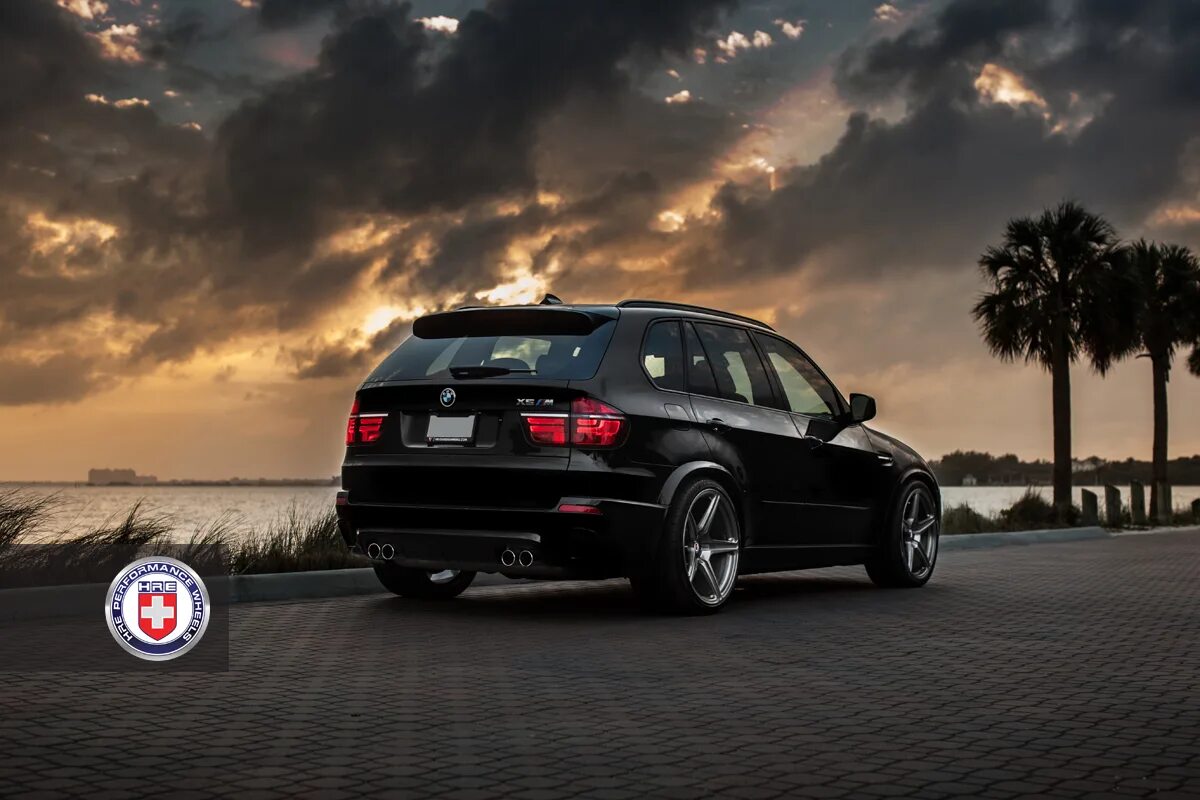 Андроид е70. Бмв x5m 53. бмв х5 амг. bmw x5m 2014. бмв м5 е70.