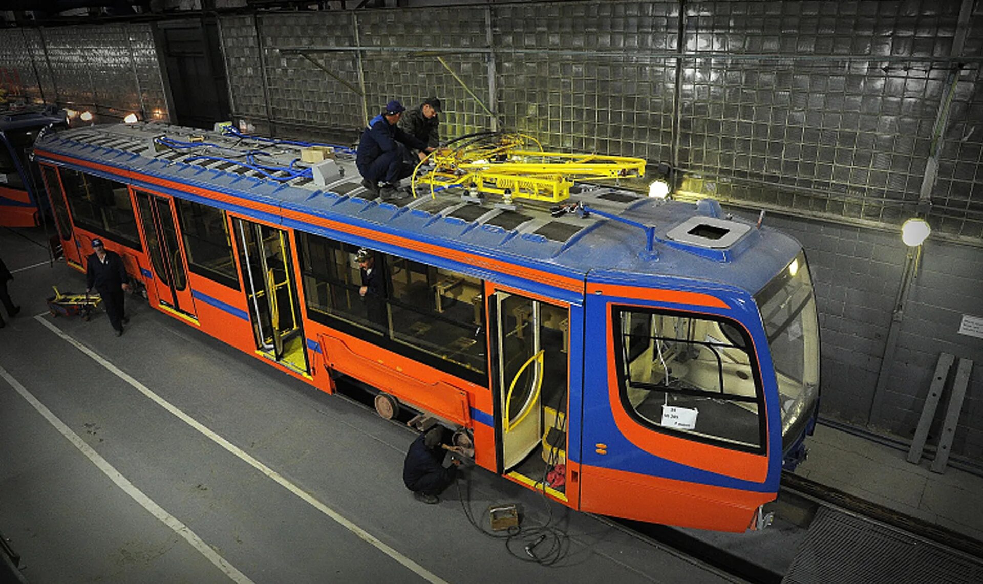 Усть катавский вагоностроительный завод уквз. Уквз 71-628. Усть-катавский вагоностроительный завод трамваи. Трамвай уквз 71 628. Уквз трамвай 628 кастор.