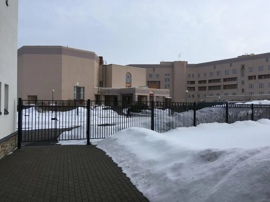 заброшенный спорт интернат. заброшенные места пни 1. психиатрическая больница зеленогорск. психоневрологический интернат 1. спб гбсусо пни 1 зеленогорск.