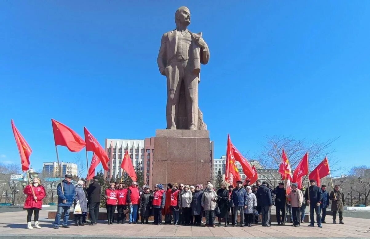 Число рождения ленина. Юбилей Ленина. День рождения Ленина праздник. День рождения Ленина фото. Дата рождения Ленина.