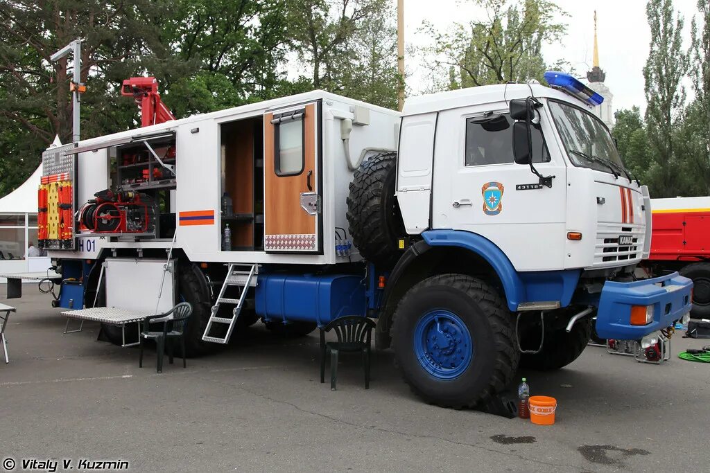 Спасательный автомобиль мчс. КАМАЗ 43118 МЧС. КАМАЗ 43118 аварийно спасательный. КАМАЗ 43118 МЧС АСМ. АСМ тяжелого класса на базе КАМАЗ 43118.