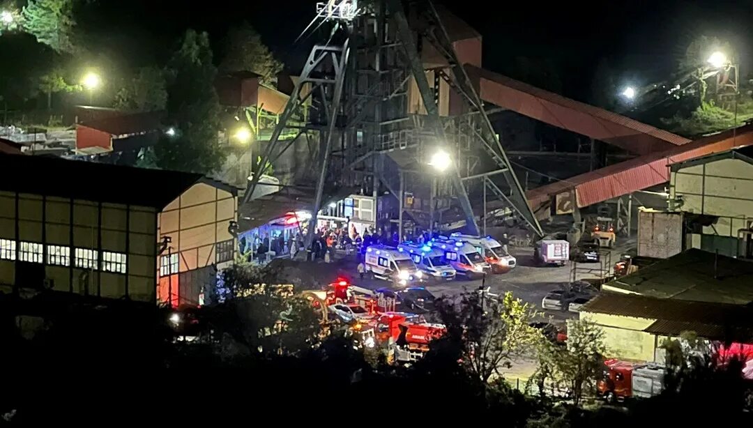 Два взрыва в шахтах