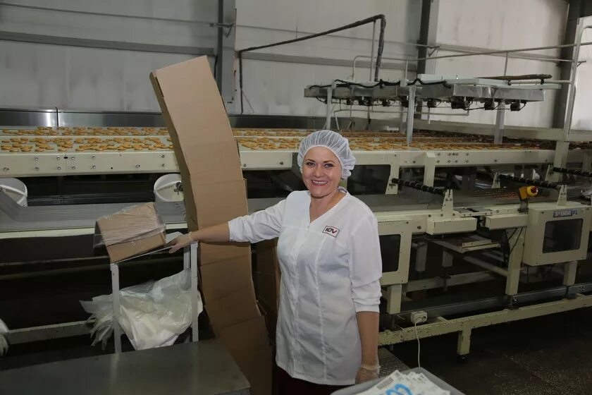 кдв воронеж завод. фабрика кдв воронеж. фабрика кдв воронеж. фабрика кдв минусинск. форма работников кдв.