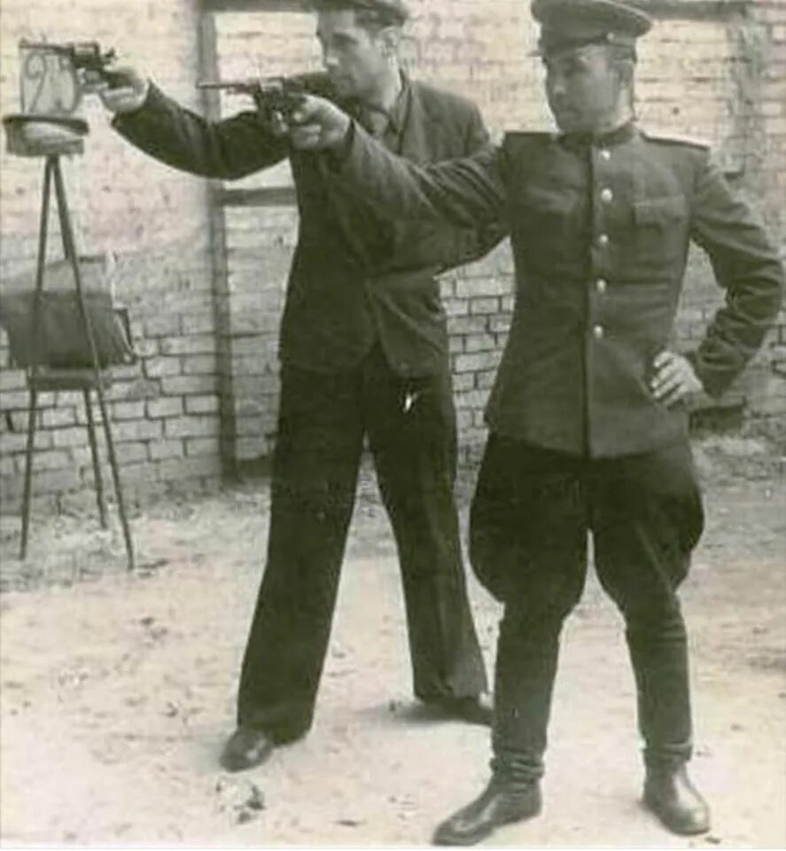 Советские военные преступники.