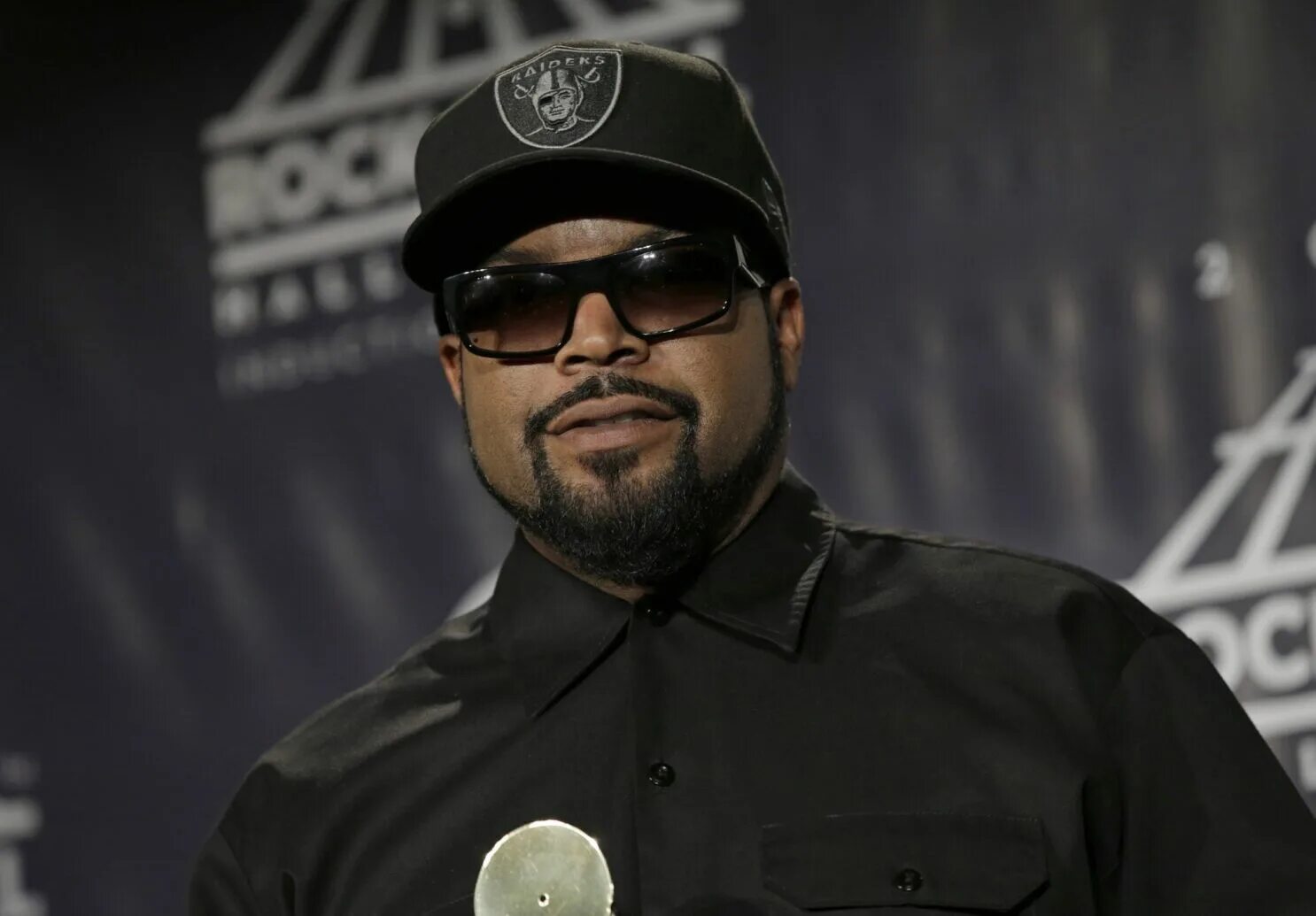 Ice cube us. Ice Cube. Ice Cube рэпер. Ice Cube 2022. Айс Кьюб 2022.