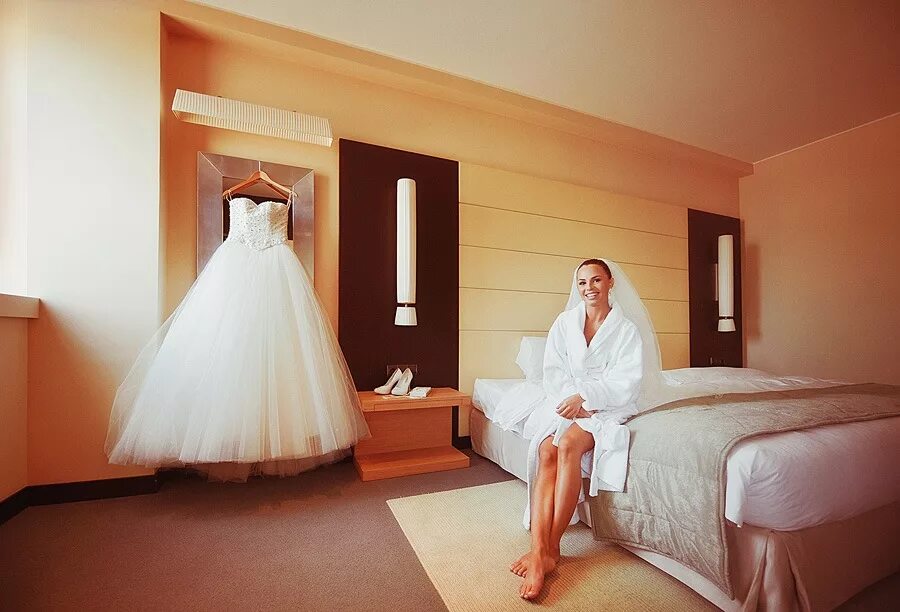 Маяк таганрог мержаново. Брак это добровольный союз мужчины и женщины. Серебряный бор пенза свадьба. Область брачных. Кольца жениха и невесты.