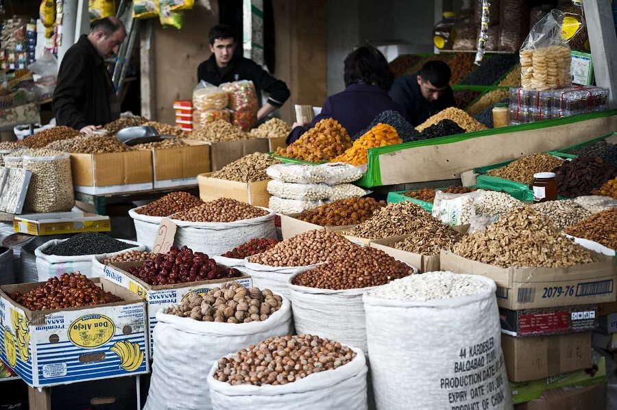 Баку рынок. Яшыл базар Баку. Рынок в Баку продуктовый. Центральный рынок Баку. Рынок в азербайджане