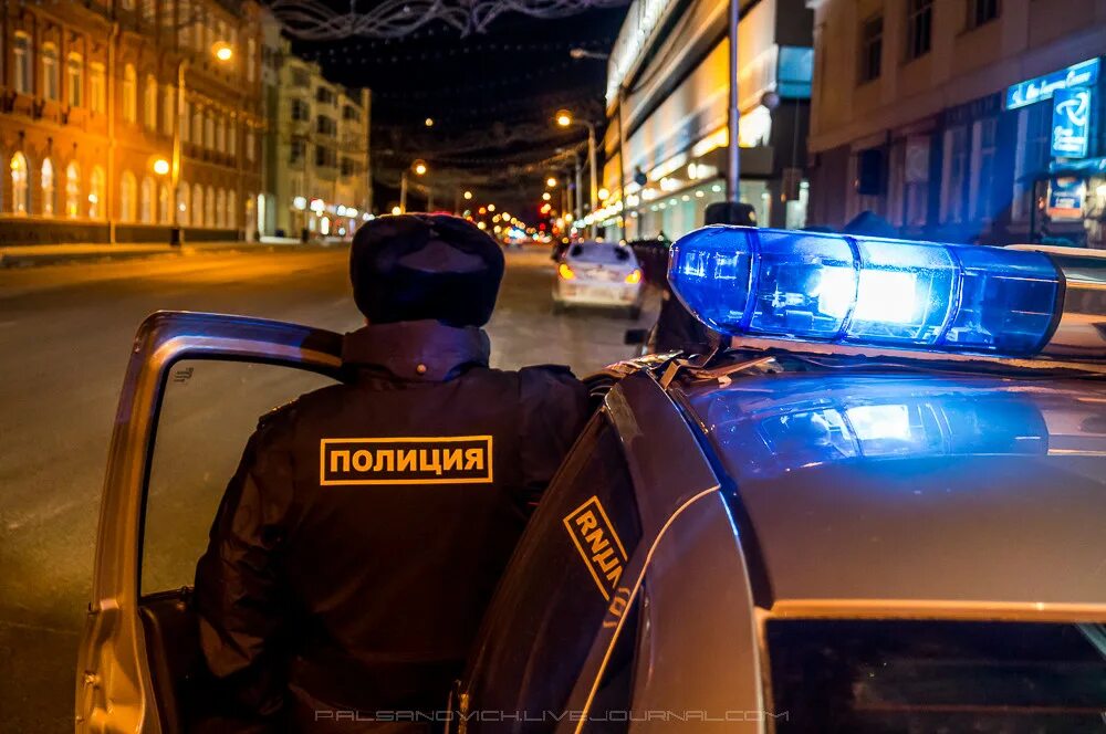 приезжает ли полиция ночью. щербинка полиция ночью. милиция ночью. ужасы полицейские приехали турция. приезжает ли полиция ночью.