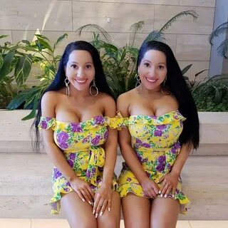 Сестры близняшки 