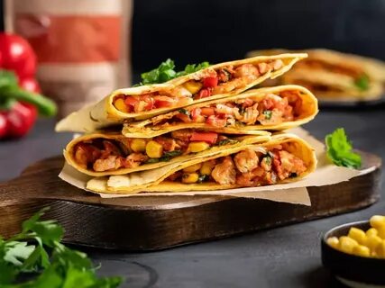 Мексиканская тортилья с мясом и овощами