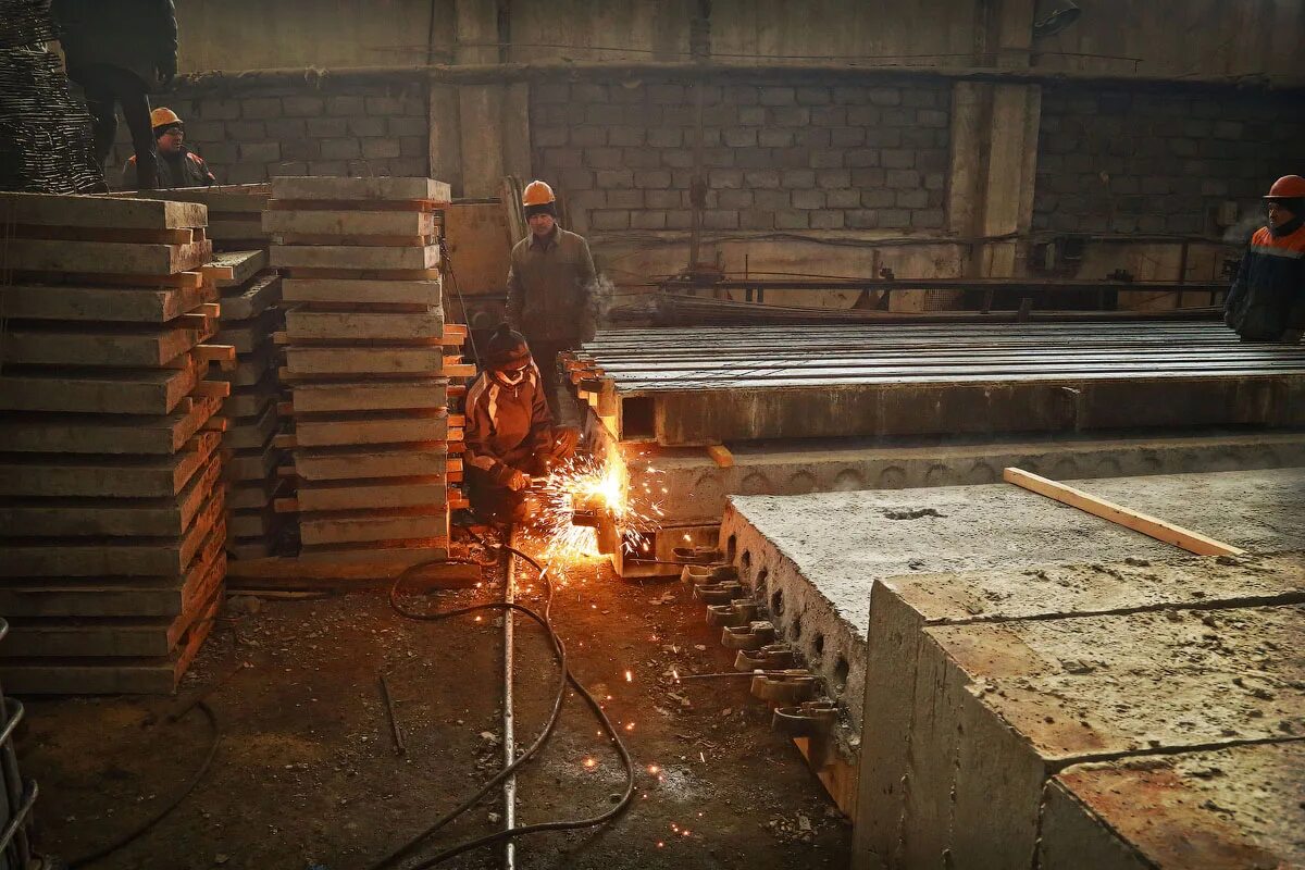 Тоо alaman constracshn. Мука от мельника производитель мука высший сорт пшеничная 25 кг. Мангистаумунайгаз. Месторождении кожасай. Рабочие казахмыс.