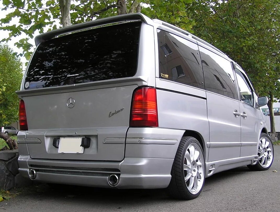 Купить б/у Mercedes-Benz Vito I (W638) 2.8 AT (174 л.с.) бензин автомат в Москве