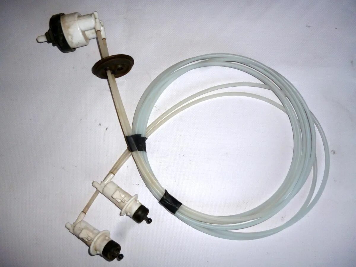 Гидрокорректор фар уаз 3160. Корректор фар уаз. Корректор фар уаз. Гидрокорректор на уаз хантер. Корректор фар уаз.