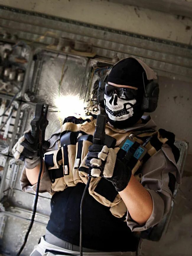 Косплеер гоуста. Саймон гоуст Райли косплей. Гоуст Call of Duty косплей. Косплей Ghost из Call of Duty. Call of Duty гоуст Джаггернаут.