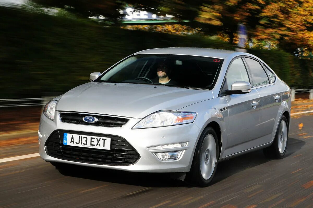 Купить мондео в беларуси. Мондео Форд Мондео. Ford Mondeo 4. Машина Форд Мондео 4. Ford Focus Mondeo 4.