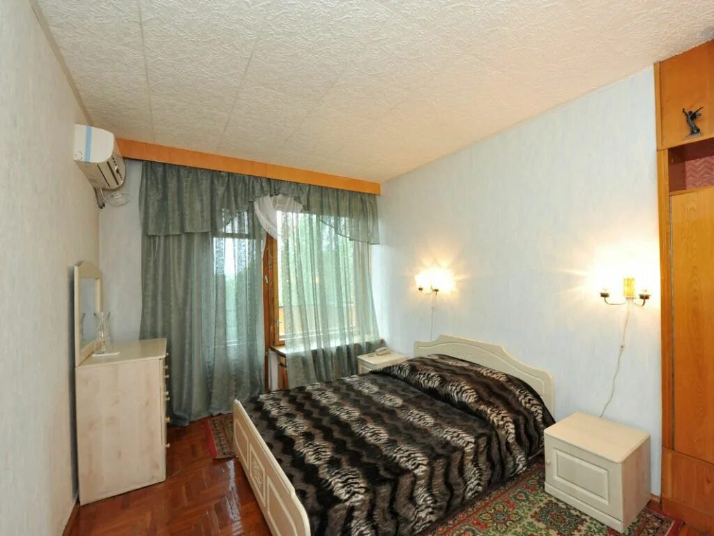 Гостевой дом на октябрьской. Гостевой дом на октябрьской. Гостевой дом на октябрьской. Гостиница октябрьская санкт-петербург номера. Гостиница октябрьская санкт-петербург номера внутри.