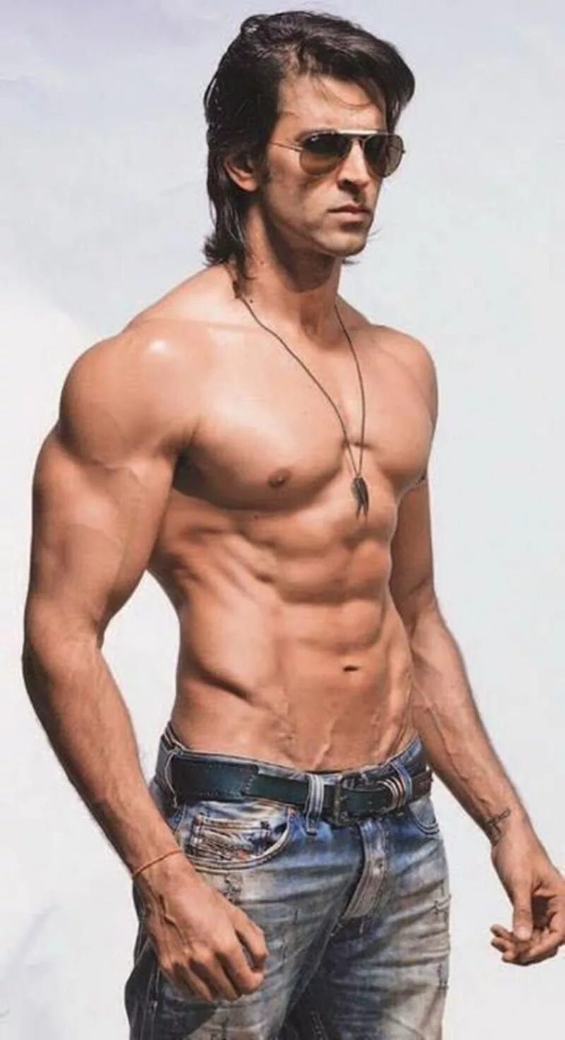 Мужское за 6 года. Ритик Рошан. Ритик Рошан Криш. Ритик Рошан Крриш 3. Hrithik Roshan body.