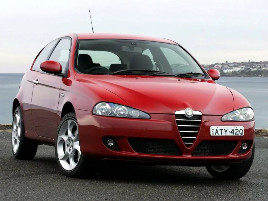 Модели альфа ромео. Alfa Romeo 147. Alfa Romeo 2005. Alfa Romeo 147 2005. Alfa Romeo 147 (937).