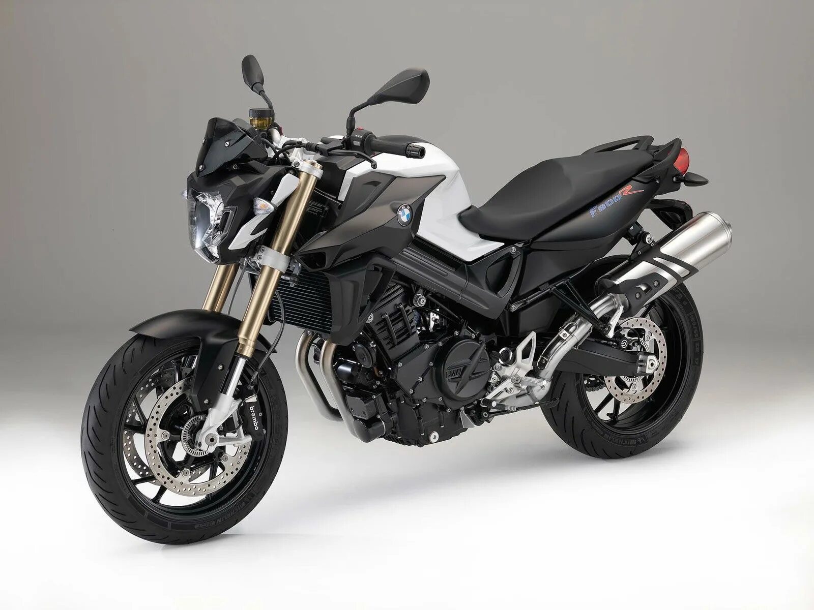 Мотоцикл bmw f800r. Мотоцикл бмв 800. Мотоцикл бмв 800. Bmw f800st бак. F800st.