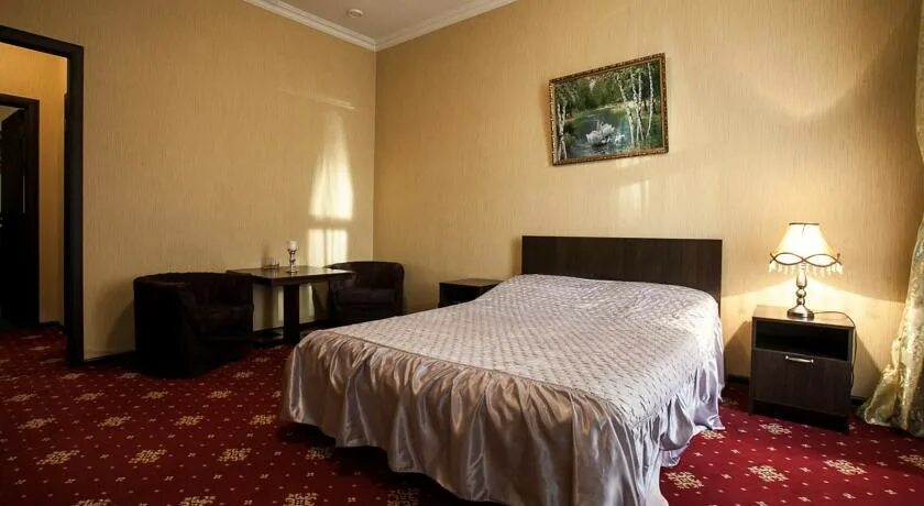 южные ночи кабардинка номер люкс. кобозева 1 оренбург. гостиница южные ворота. гостиница южные ворота. южные ворота шторы.