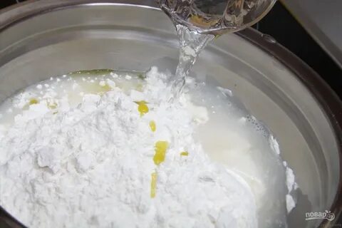 Воду масло соль мука