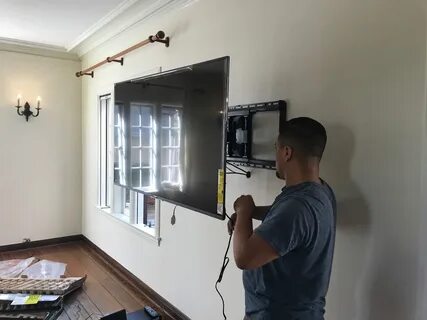 Tv installer