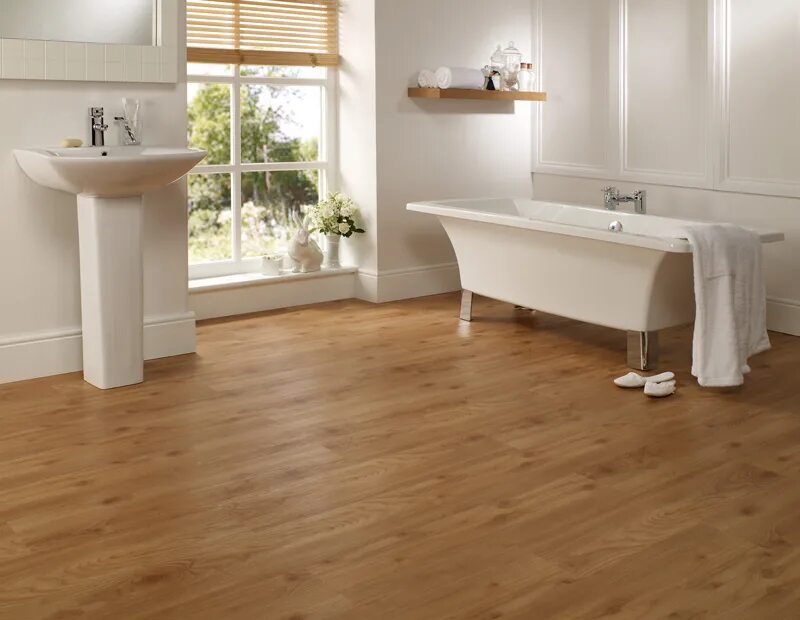 пол в ванной. кварцвиниловая плитка для ванной комнаты. кварцвиниловая плитка на пол. Bathroom flooring. покрытие для пола в ванной.