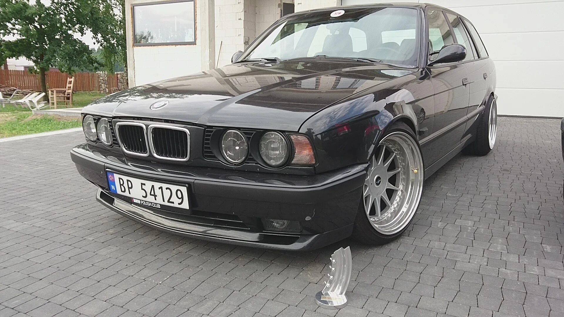 Разболтовка е34. БМВ е34. BMW m5 e34. BMW m5 e34 Hartge. BMW e34 Restyling.